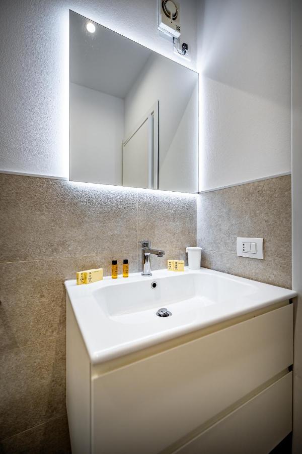 Roommo via dei Pilastri Ambra Firenze Esterno foto